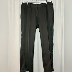 Women’s Oobe dress pants
